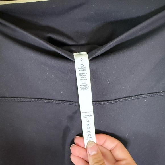 Lululemon  Black Leggings - Picture 6 of 6